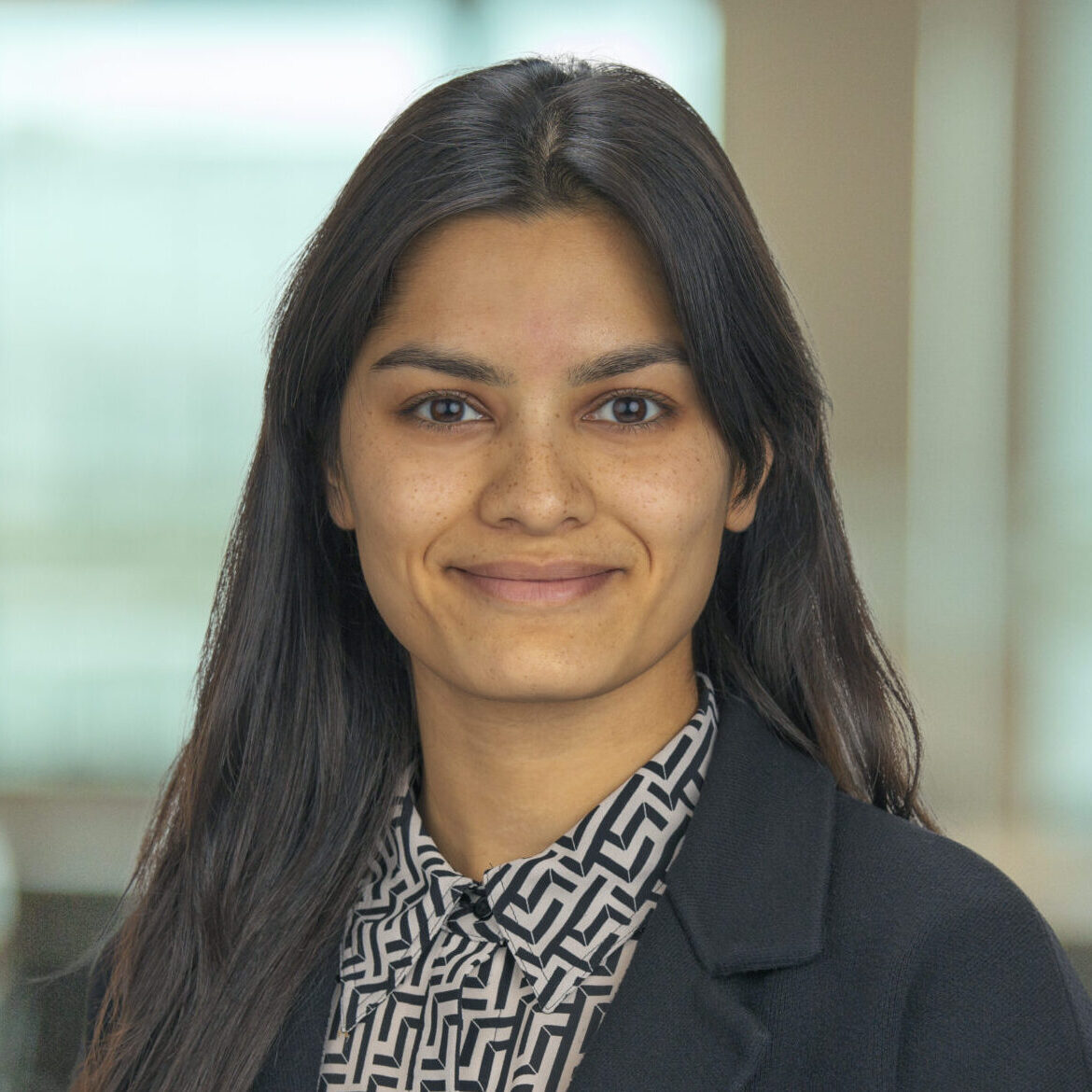 Saloni-0802